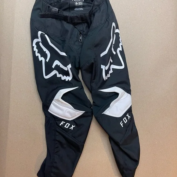 Fox Black and White Motocross or BMX Gear - Picture 1 of 16